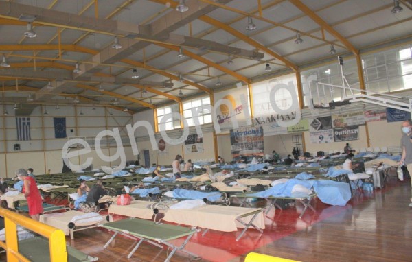 ΦΩΤΙΑ ΕΥΒΟΙΑ: Ο κόσμος θέλει να βοηθήσει - Βοηθήστε τον όμως!