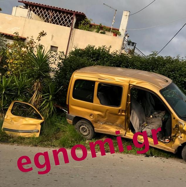 ΚΑΝΗΘΟΣ: Τροχαίο με απεγκλωβισμό οδηγού