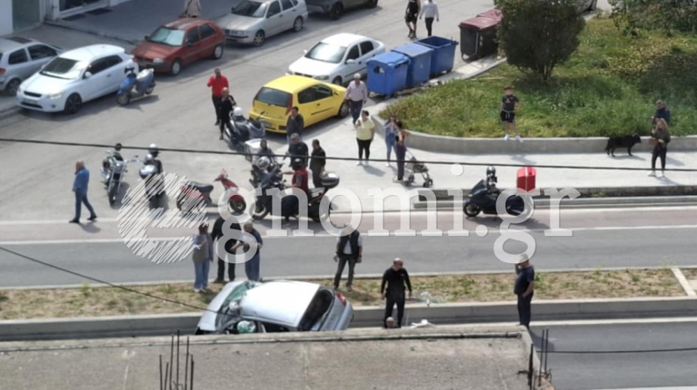 Τροχαίο στη Χαλκίδα: Αυτοκίνητο τούμπαρε στην λεωφόρο Βενιζέλου - Τραυματίστηκε ανήλικο παιδί