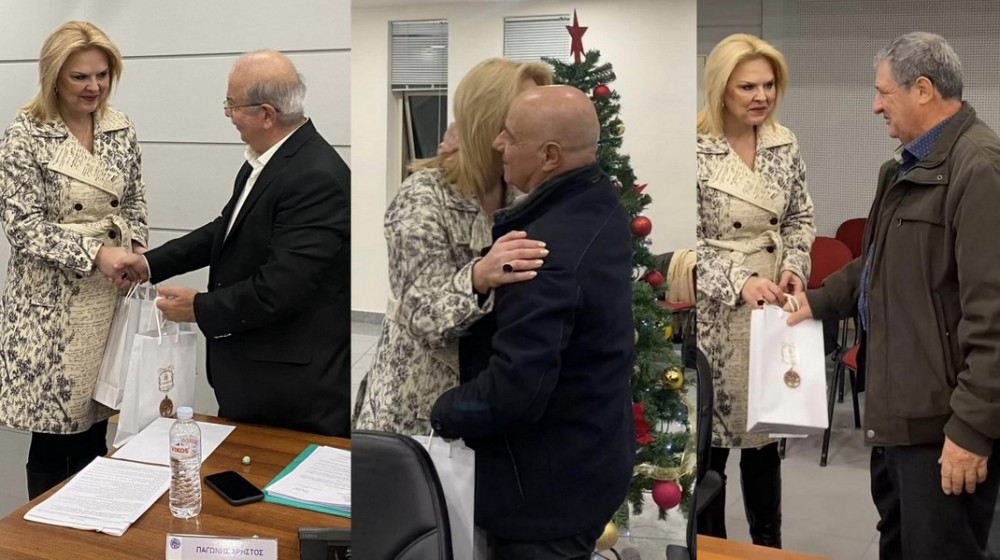 ΔΗΜΟΤΙΚΟ ΣΥΜΒΟΥΛΙΟ ΧΑΛΚΙΔΑΣ: Μετά τις εντάσεις και τους καβγάδες, αγκαλιές, φιλιά και χειραψίες, στην τελευταία συνεδρίαση
