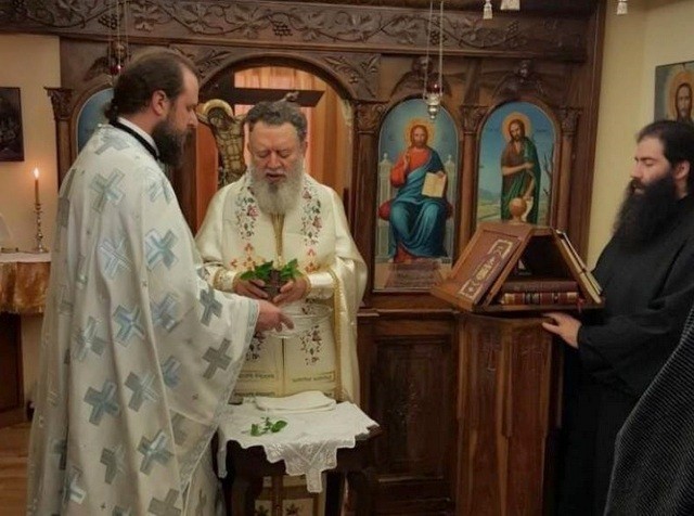 Στο παρεκκλήσιο του Ευαγγελισμού τέλεσε τον Μεγάλο Αγιασμό ο Μητροπολίτης