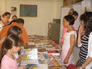 Έκθεση βιβλίου στην Παραλία Αυλίδας