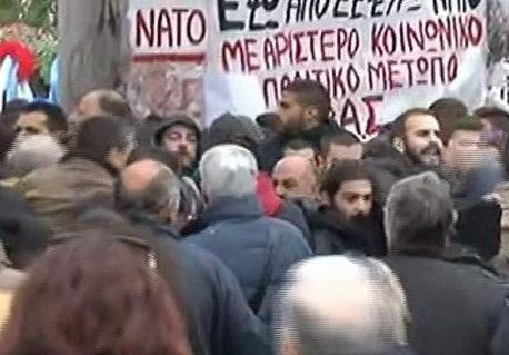 Προπηλάκισαν Σκουρλέτη, Ρήγα, Τόσκα, Δρίτσα και Φίλη στο Πολυτεχνείο
