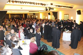 Τυχερή η Ελένη Αντωνίου στην πίτα των Φιλόπτωχων Ταμείων