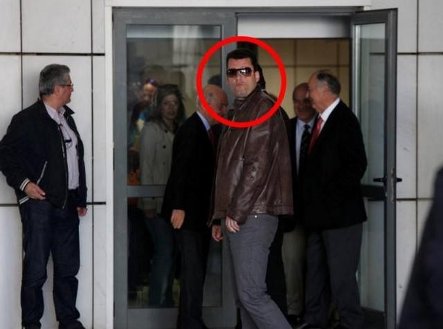 Αυτός είναι ο αστυνομικός που δολοφόνησε κόρη, σύζυγο, πεθερά και αυτοκτόνησε