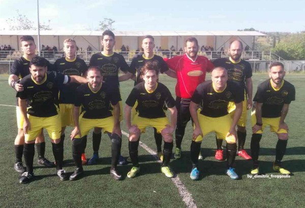 ΑΥΛΩΝΑΡΙ-ΚΑΡΥΣΤΟΣ 2-0: Δεν θα 'ναι στα μεγάλα σαλόνια μετά από 17 χρόνια