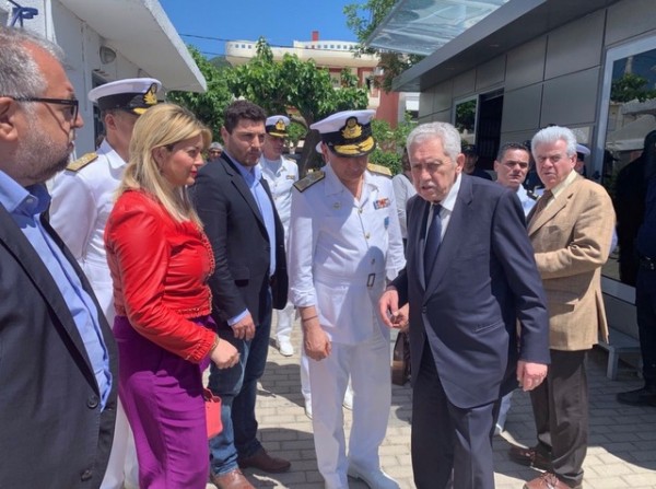 Στην Αιδηψό ο υπουργός Εμπορικής Ναυτιλίας Φώτης Κουβέλης
