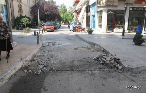 Άρχισαν τα έργα στην οδό Αντωνίου