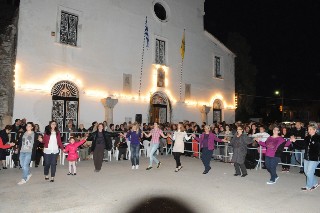 Το Χοροστάσι της Αγάπης στην Αγία Παρασκευή