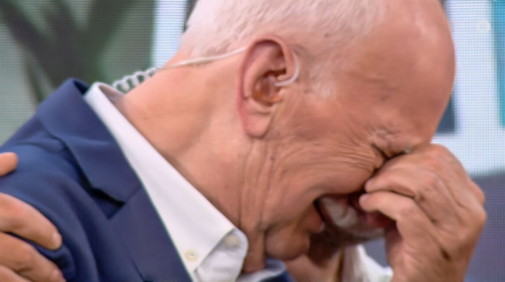 Γιώργος Παπαδάκης: Ξέσπασε σε κλάματα στο φινάλε του Καλημέρα Ελλάδα (VIDEO)