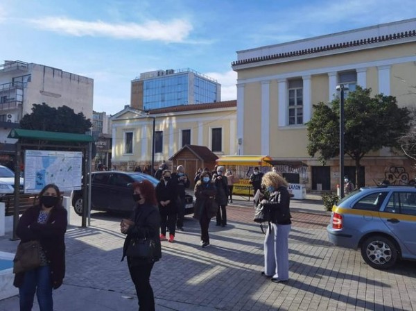 Νέα κρούσματα από rapid test στη Χαλκίδα
