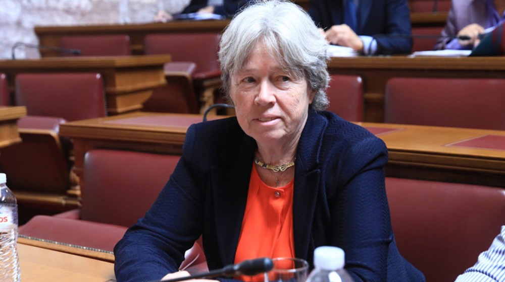 Διαγράφηκε η Αθηνά Λινού από την Κοινοβουλευτική Ομάδα του ΣΥΡΙΖΑ