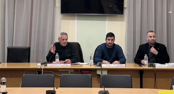 ΔΗΜΟΤΙΚΟ ΣΥΜΒΟΥΛΙΟ ΧΑΛΚΙΔΑΣ: Συνεδρίαση χωρίς τη Βάκα