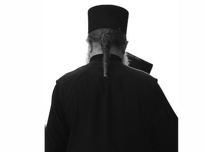 Έκλεψε χρυσαφικά αξίας 4000 ευρώ 13χρονος από το σπίτι ιερέα