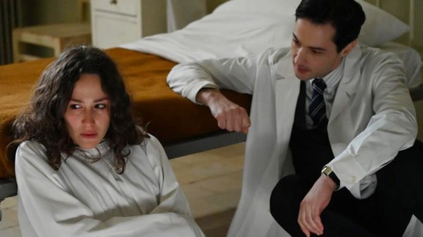 ΑΓΙΟΣ ΕΡΩΤΑΣ: Δείτε απόψε (ΤΕΤΑΡΤΗ 18 ΦΕΒΡΟΥΑΡΙΟΥ)