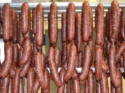 Ο κλέφτης είχε ...αδυναμία στα λουκάνικα