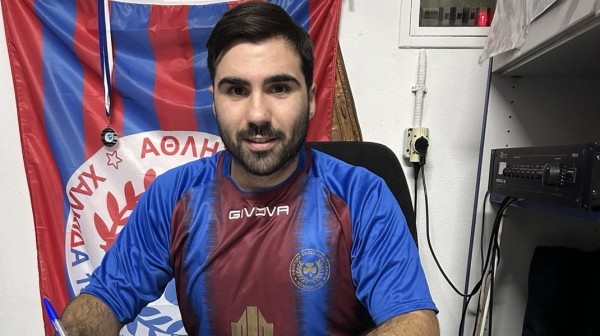 ΠΡΟΠΟΝΤΙΔΑ: Υπέγραψε ο Ηλίας Κολώνιας