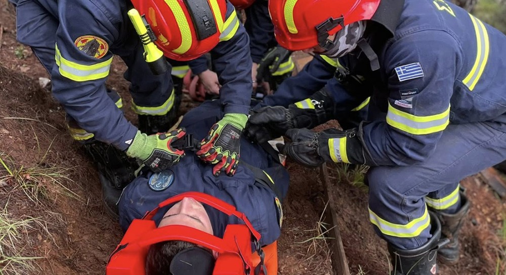 ΠΟΛΙΤΙΚΑ: Άσκηση ετοιμότητας για μεταφορά τραυματία