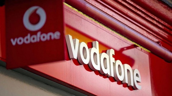 H Vodafone απολύει 1.000 εργαζόμενους στην Ιταλία