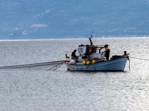 ΠΡΟΣΟΧΗ: Νέα δεδομένα στην ανανέωση των αδειών επαγγελματικής αλιείας