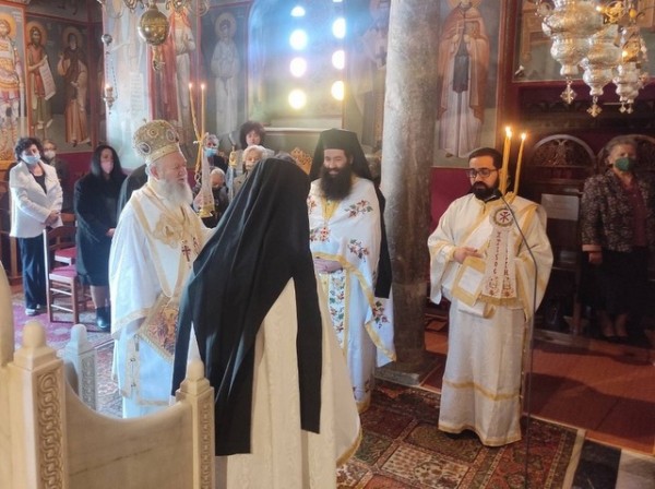 ΨΑΧΝΑ ΕΥΒΟΙΑΣ: Γιόρτασε την Τρίτη του Πάσχα η Μονή Οσίου Ιωάννη Καλυβίτη