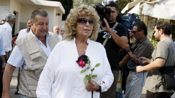 Πέθανε η γνωστή και αγαπημένη ηθοποιός Δέσποινα Στυλιανοπούλου (VIDEO)