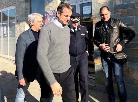 Από κοντά πήρε τον Μητσοτάκη ο Σίμος Κεδίκογλου
