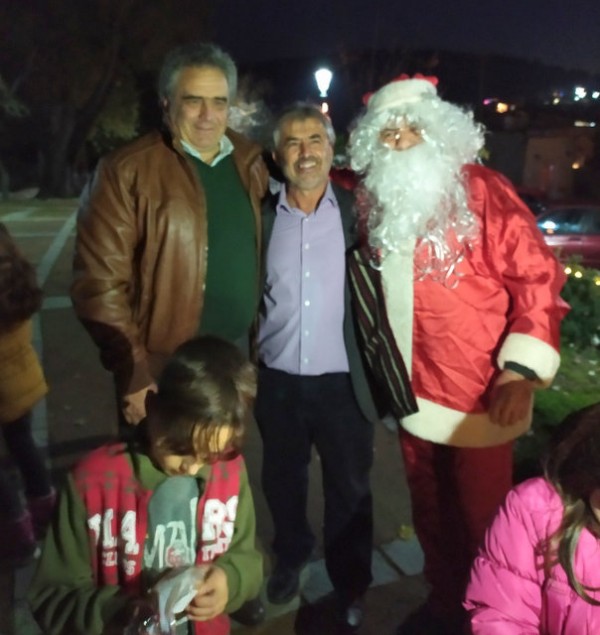 Ο Άγιος Βασίλης πέρασε και από την Άτταλη