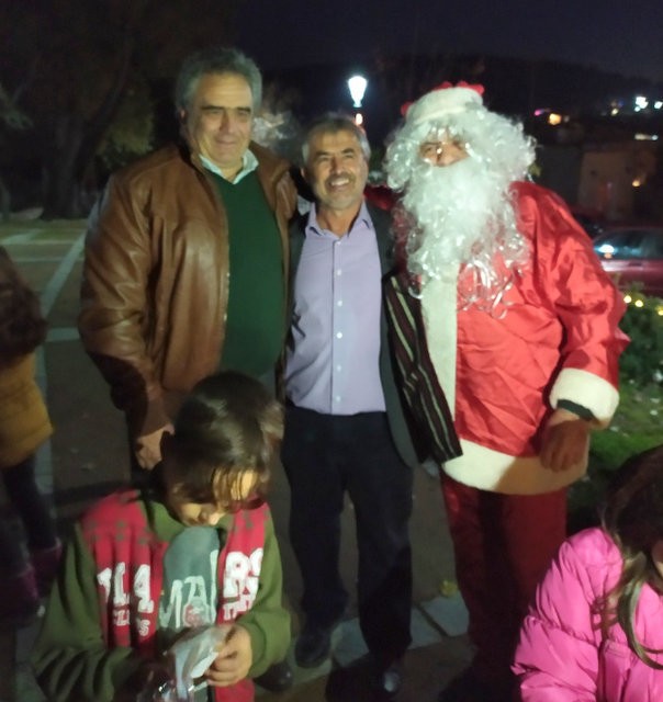 Ο Άγιος Βασίλης πέρασε και από την Άτταλη