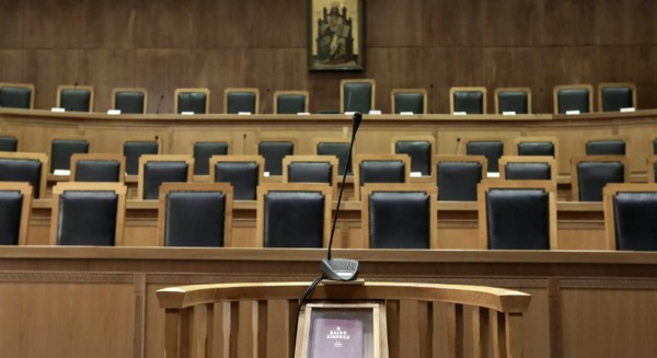 ΘΕΣΣΑΛΟΝΙΚΗ: Έδειρε τη γυναίκα του γιατί μάλωσε την κόρη τους