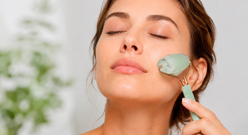 Face Icing: Η τάση που υπόσχεται πιο λαμπερή επιδερμίδα!