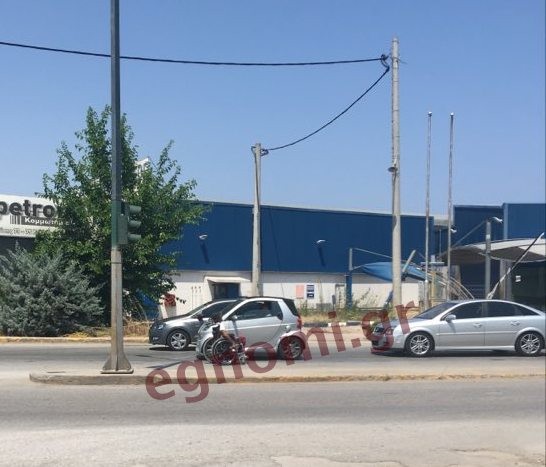 ΧΑΛΚΙΔΑ: Το ...βιολί τους οι ζητιάνοι των φαναριών