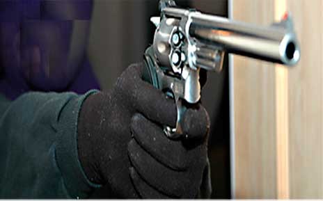 Ενοπλη ληστεία σε πτηνοτροφείο στη Ριτσώνα από πέντε τσιγγάνους