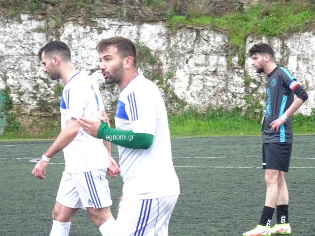 ΔΡΟΣΙΑ-ΚΑΡΥΣΤΟΣ 5-1: Ο Γιάννης Λάμπρου αφήνιασε και πέτυχε χατ τρικ σε 27 λεπτά (pics)