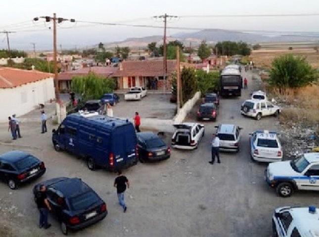 ΧΑΛΚΙΔΑ: Νέα αστυνομική επιχείρηση με δύο συλλήψεις στον οικισμό της Χαραυγής