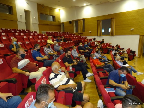 ΕΠΣ ΕΥΒΟΙΑΣ ΣΥΝΕΛΕΥΣΗ: Οι παράγοντες θέλουν να προσφέρουν, οι καταστάσεις τους κάνουν να υποφέρουν