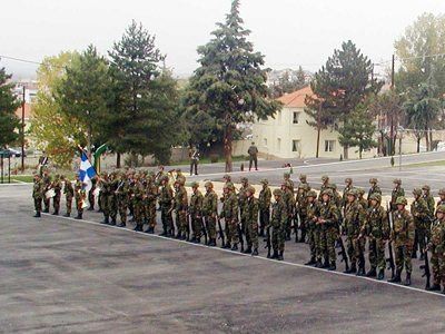 Λουκέτο σε 15 κέντρα νεοσύλλεκτων