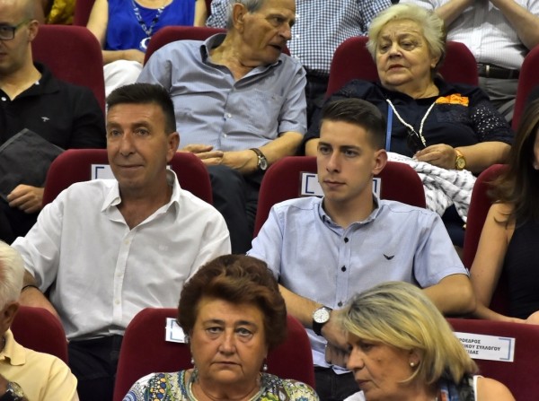 Ο Αργύρης Ανδρέου με διπλή ιδιότητα και με το γιο του στην ορκωμοσία του Δήμου Χαλκιδέων