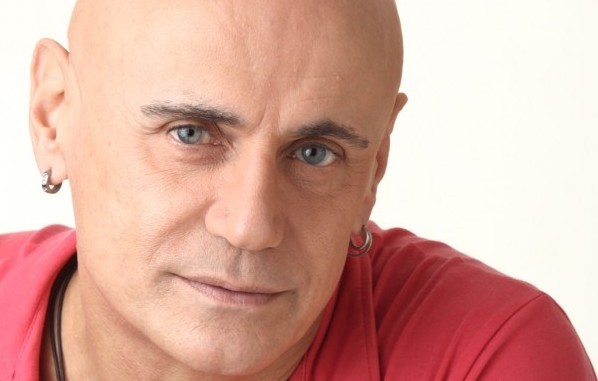 ΣΥΝΕΝΤΕΥΞΗ: Ο Μιχαήλ Ανθης μάς δείχνει τα ...διαμάντια στον υπόνομο!