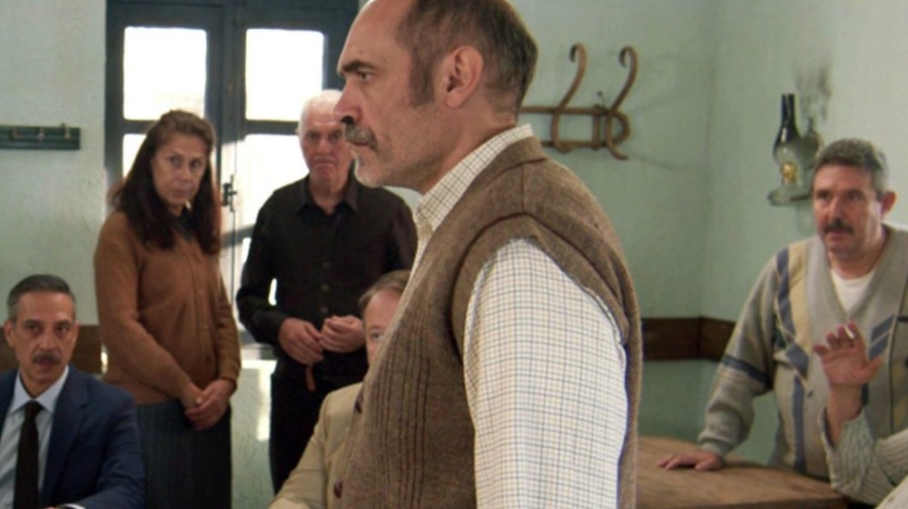 ΠΑΡΑΛΙΑ: Δείτε στο αποψινό επεισόδιο (ΠΕΜΠΤΗ 18 ΑΠΡΙΛΙΟΥ)