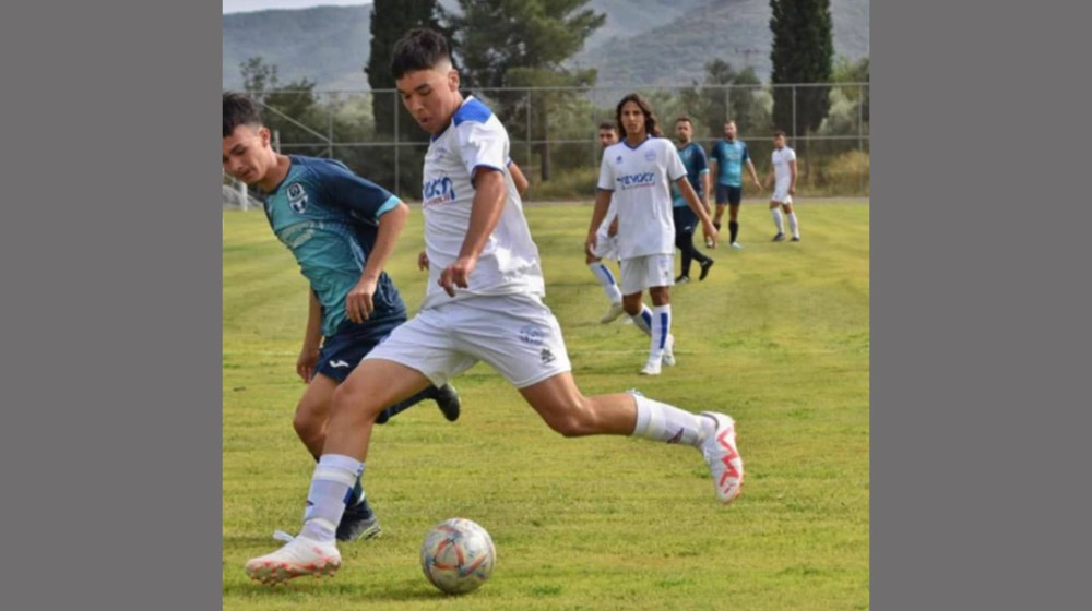 ΚΑΡΥΣΤΟΣ: Ενίσχυσε την ...παροικία των Κ18 με τον Λάκωνα Παναγιώτη Μανιάτη