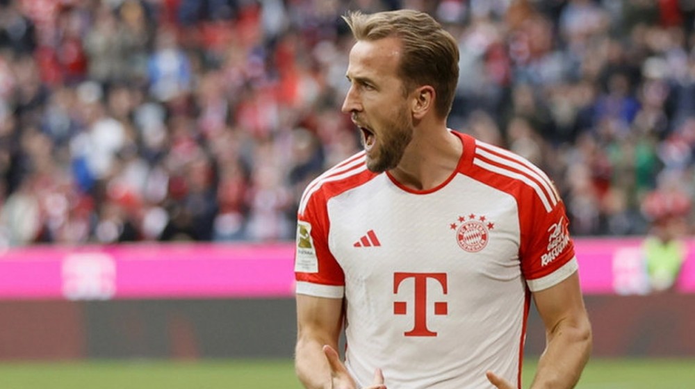 ΓΕΡΜΑΝΙΑ: Ο Χάρι Κέιν πέτυχε γκολ -ποίημα πίσω από την σέντρα (VIDEO)