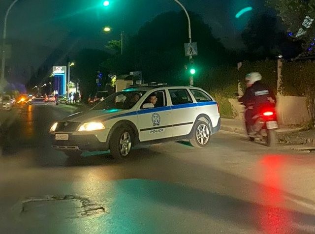 ΛΙΟΣΙΑ: Φονική επίθεση με 8 σφαίρες στο φίλο τράπερ - Μεταφέρθηκε τραυματίας στο Θριάσιο Νοσοκομείο