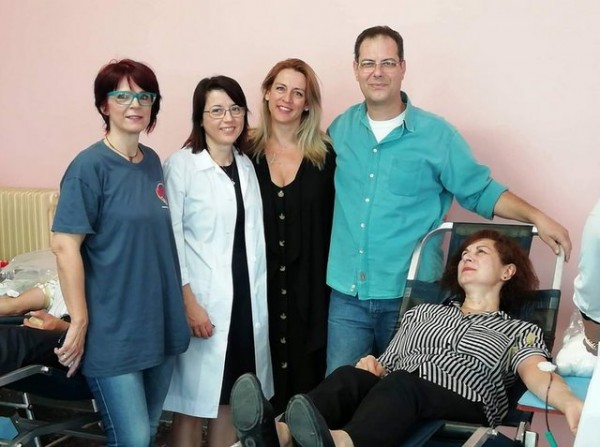 Μεγάλη συμμετοχή στην αιμοδοσία της Ενορίας Ευαγγελίστριας Κανήθου