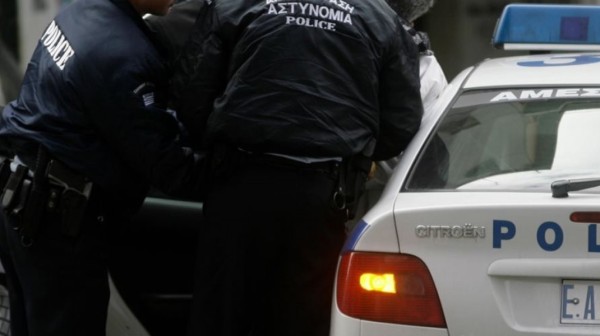 18χρονος σκότωσε τον 50χρονο πατέρα του στη Λέρο!