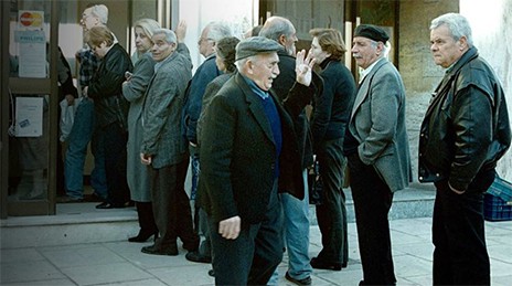 Μισό ΕΚΑΣ μετά το μποναμά Τσίπρα