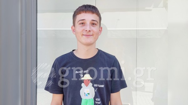 Κόλλησε το ...μικρόβιο του τένις και θέλει να γίνει πρωταθλητής!
