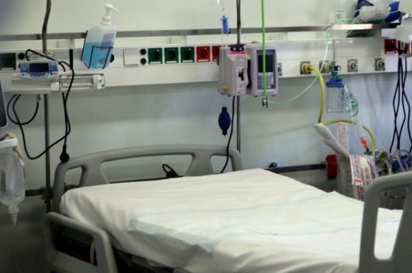 Υπουργείο Υγείας: Δωρεάν οι ανασφάλιστοι σε ιδιωτικές κλινικές από το ΕΣΥ