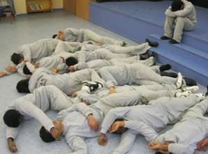 Παράσταση από κρατούμενους στη Φυλακή Αυλώνα