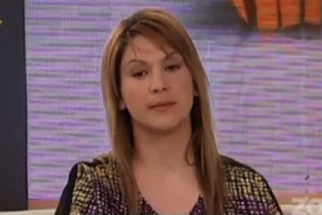 Aνησυχεί για το μωρό της η Έλλη